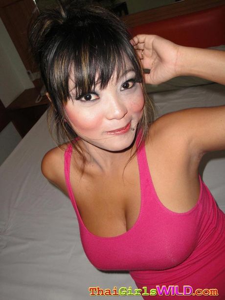 Perfect tit Thai girlfriend works the cock for a creampie pussy